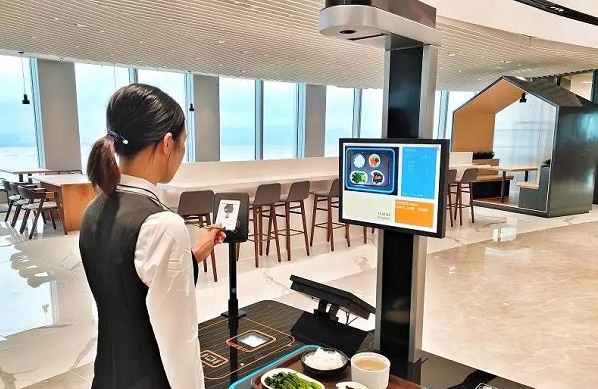 走進打造新型智慧食堂的企業(yè)! 走進打造新型智慧食堂的企業(yè)!
